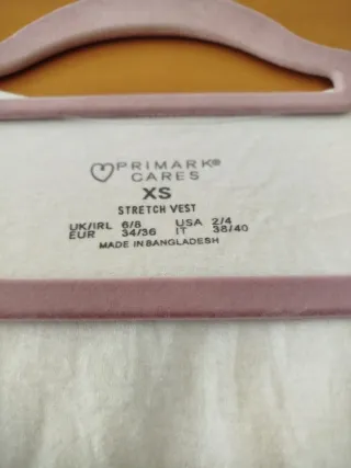 Camiseta deportiva dibujo hecho a manomujer XS