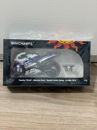 Yamaha YZR-M1 2014 Test Bike Valentino Rossi