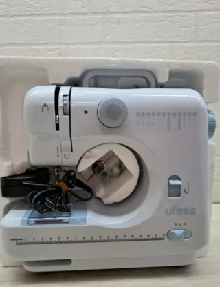 Máquina de Coser Ufesa SW1201 Facile