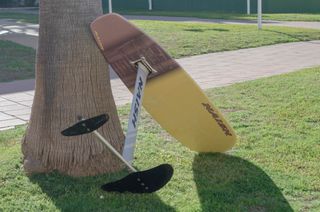 Naish Hover 160 Hidrofoil Kitefoil