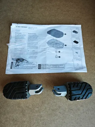 Estriberas SW-Motech para Ducati