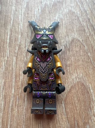 Lego Ninjago REY DE CRISTAL Demonio Dorado