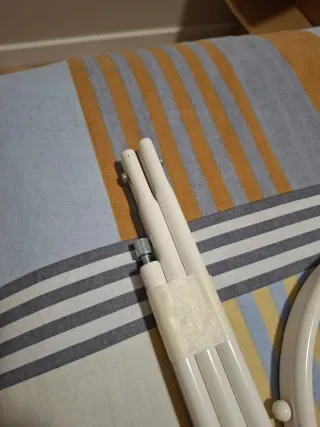 Burro para colgar ropa metálico de IKEA