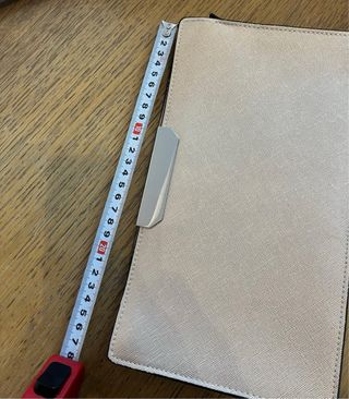 Bolso de mano dorado