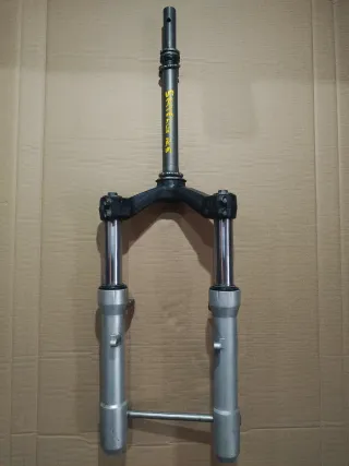 Horquilla Peugeot Satelis 125