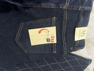 Vaqueros MISS BON rectos con brillos Talla 34