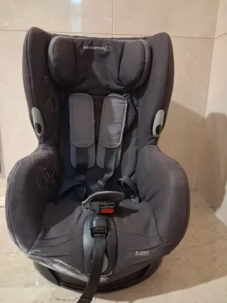 Silla coche giratoria Bébé Confort Axiss