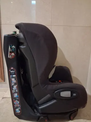 Silla coche giratoria Bébé Confort Axiss
