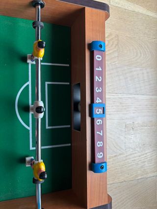 Futbolín de mesa de madera