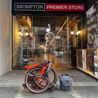 Brompton G-Line Eléctrica M4L Naranja 2026