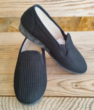 Zapatillas casa negras vintage T.36