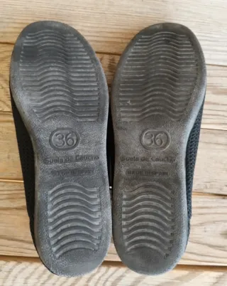 Zapatillas casa negras vintage T.36