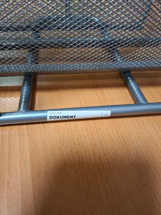 Bandeja de escritorio metálica plateada IKEA