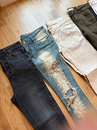 Lote 12 Pantalones Variados - 18€