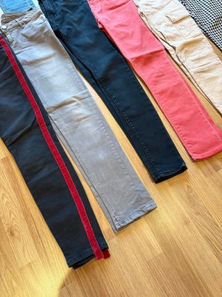 Lote 12 Pantalones Variados - 18€