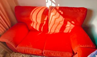 2 sofás de 2 plazas cómodos de tela