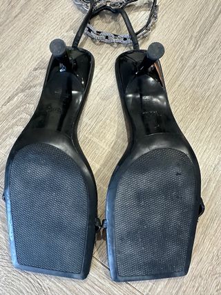 Sandalias Zara Talla 41 con pedrería
