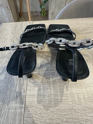 Sandalias Zara Talla 41 con pedrería