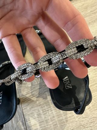 Sandalias Zara Talla 41 con pedrería