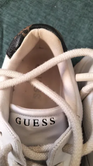 Tenis Guess blancos mujer