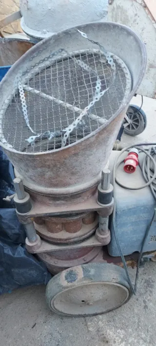 Máquina gunitar mortero ALIVA