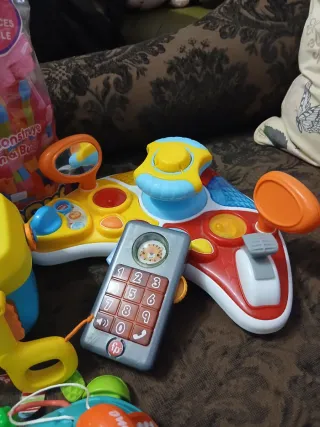 Lote de juguetes para niños