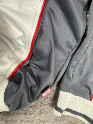 ¡¡OFERTA!! Talla XL Chaqueta Umbro Vintage