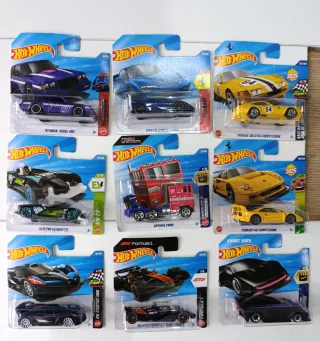 Lote Hot Wheels Ferrari TH