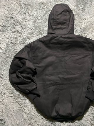 Chaqueta Carhartt Negra con Capucha Vintage 90s