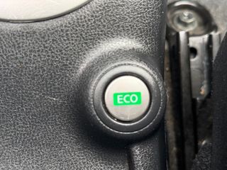 Nissan Note 1.2 80CV Naru Edition