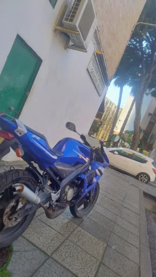 Yamaha TZR 50 2006 azul