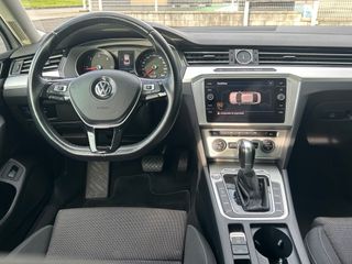 Volkswagen Passat R-LINE 2.0 TDI DSG 150
