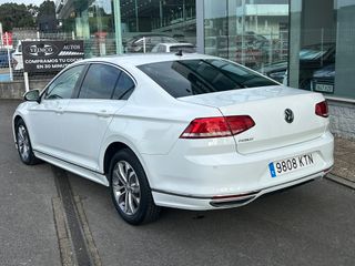 Volkswagen Passat R-LINE 2.0 TDI DSG 150