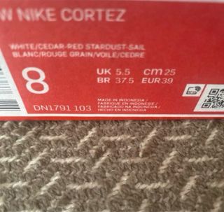 Zapatillas Nike Cortez Blancas y Rojas