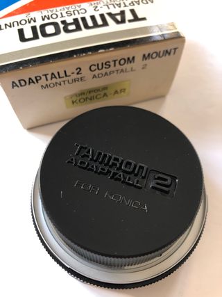 Adaptador Tamron Adaptall-2 Konica-AR