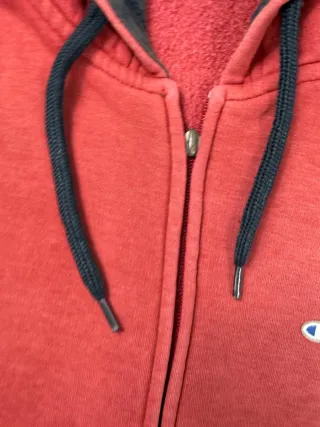 ¡¡OFERTA!! Talla L Chaqueta Champion Roja