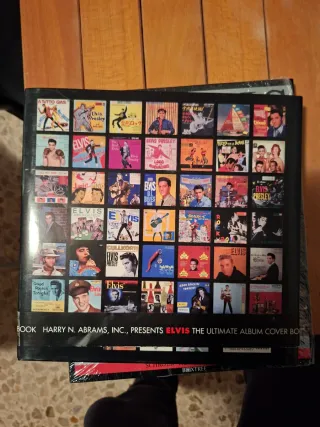 Elvis: The Ultimate Album Cover Book