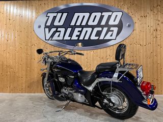 Suzuki Intruder C800