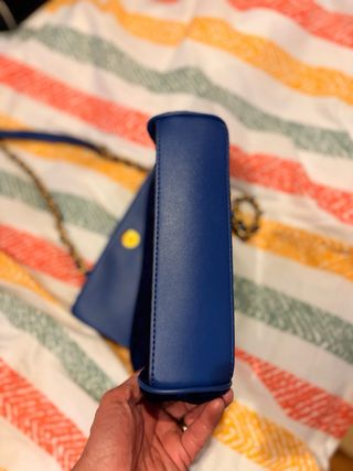 Borsa Guess blu in velluto