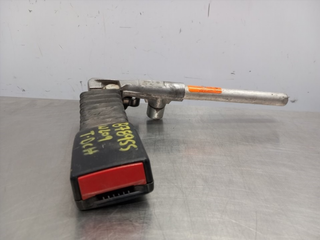 ENGANCHE CINTURON TRASERO DERECHO MERCEDES-BENZ C