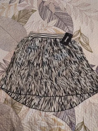 Falda Charol Estampado Cebra Talla Única