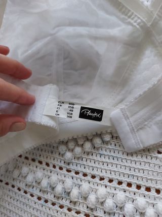 Sujetador Playtex cruzado mágico