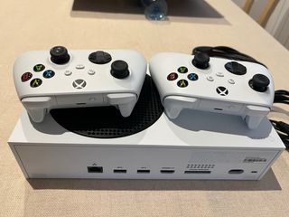 Xbox series s dos mandos