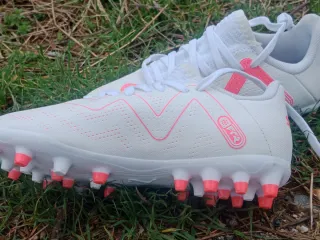 Botas de fútbol Puma Talla 29 Niños