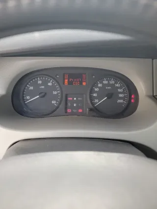 Nissan Primastar 2005