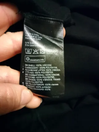 Abitino nero con dettagli cut-out