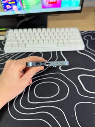 iPhone 13 Pro Max 128GB Azul + 5 Fundas