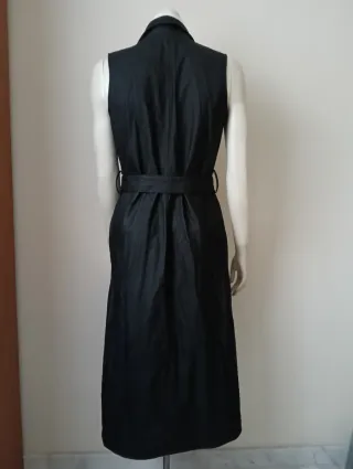 Blazer largo de piel negro