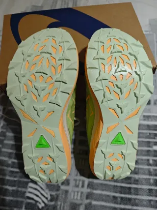 Asics Fuji Speed 4 T42'5 Verde/Naranja