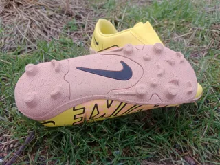 Botas Fútbol Nike Mercurial Talla 30 Niño/Niña